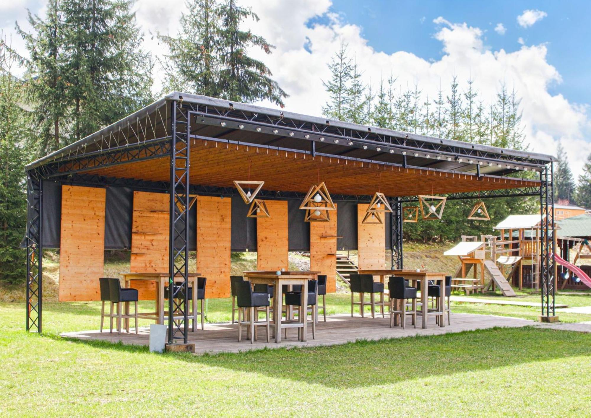 Pensiunea Banffy Topliţa Exterior foto